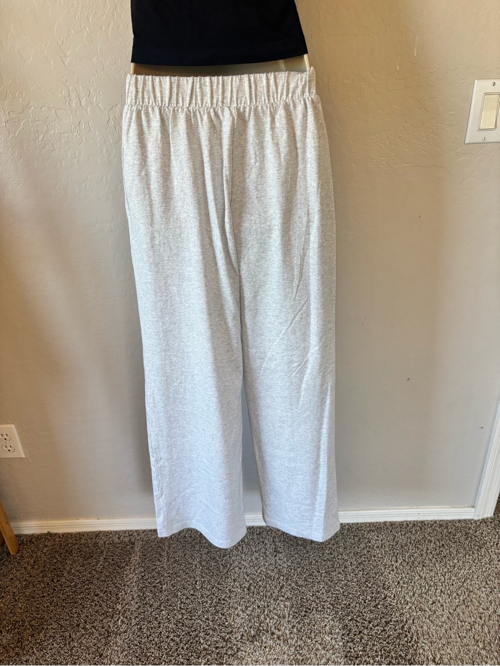 Urban Outfitters Wide Leg Elastic Waist Pants in Light Heather Gray - Picture 3 of 9